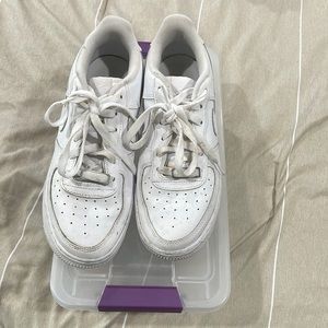 White Nike Air Force 1’s